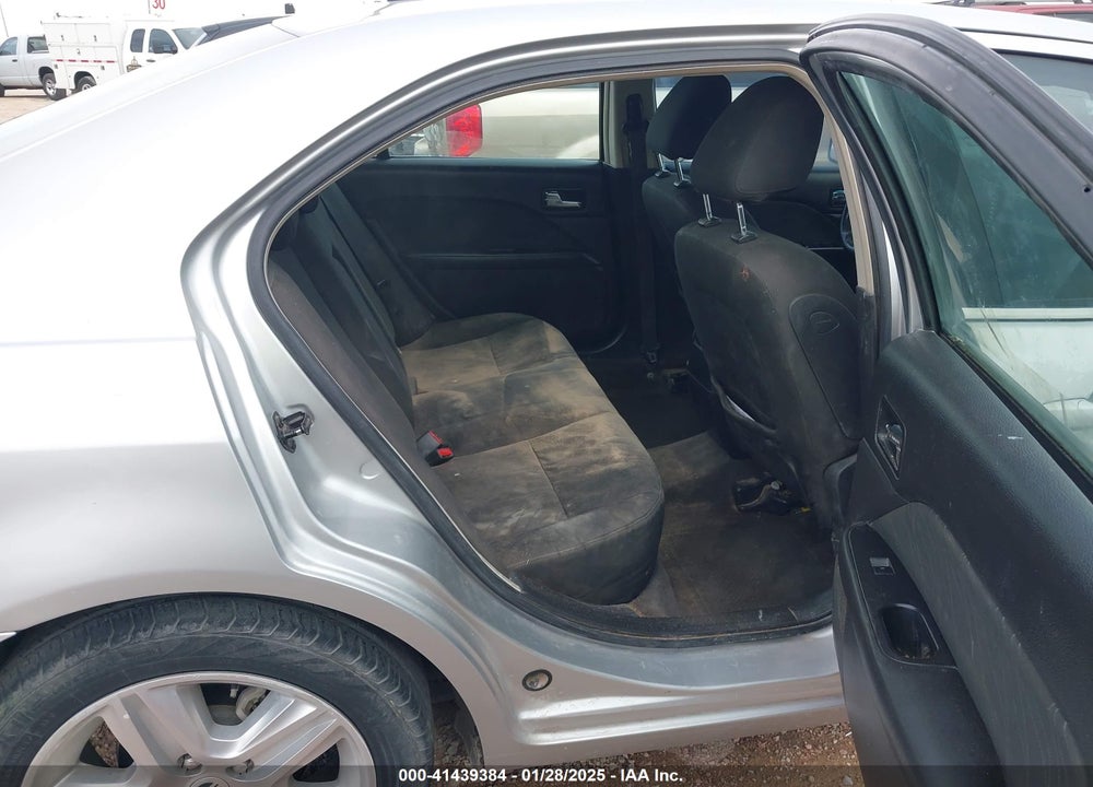 2010 MERCURY MILAN VIN: 3MEHM0HA8AR633916