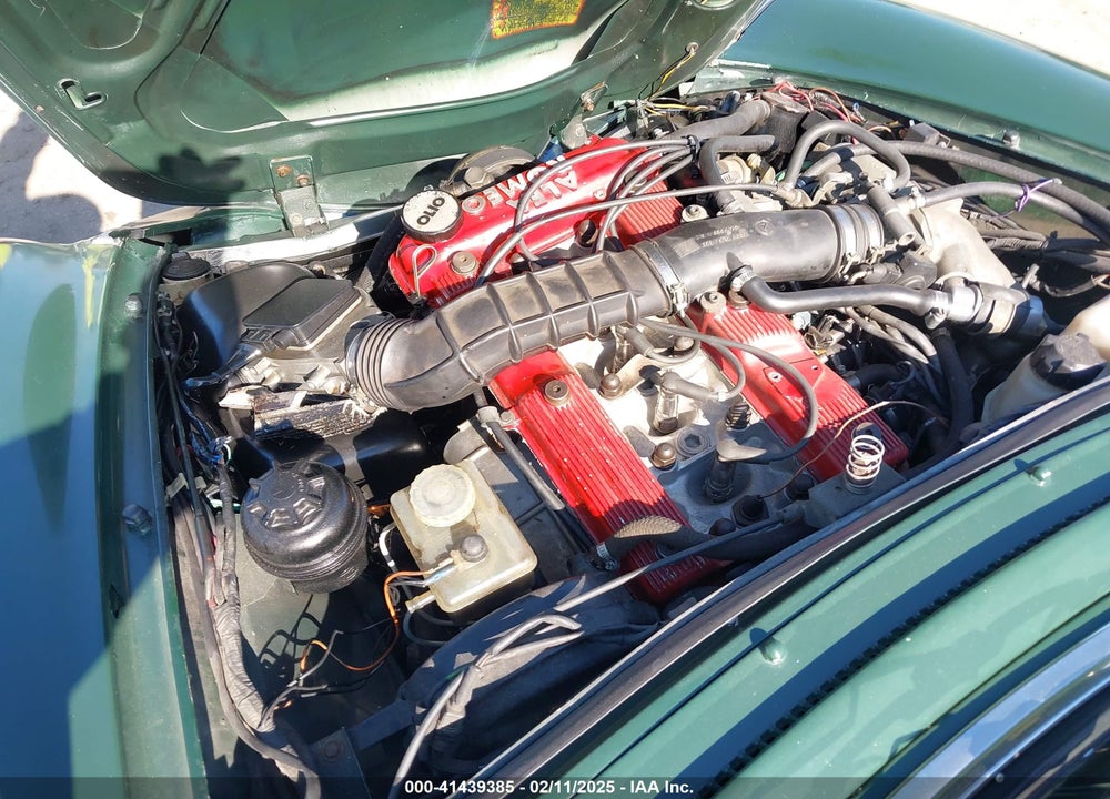 1991 ALFA ROMEO SPIDER VELOCE VIN: ZARBB42N3M6008668