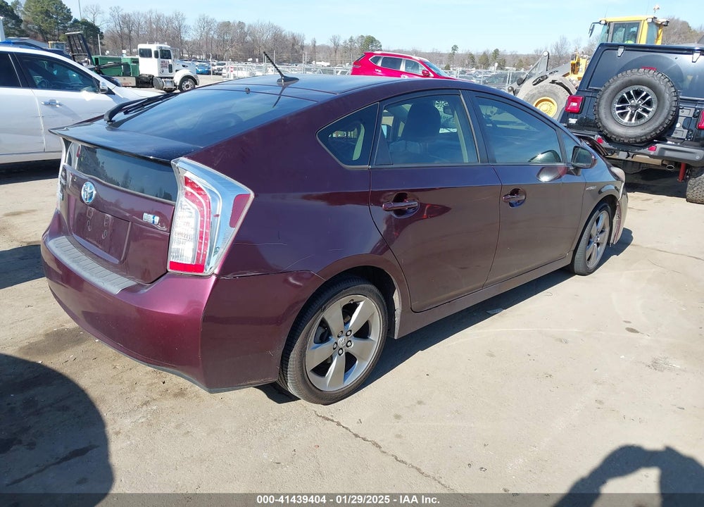 2013 TOYOTA PRIUS VIN: JTDKN3DU6D5572532