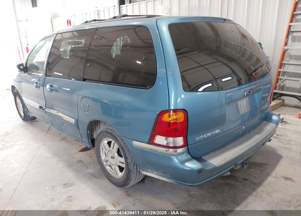 2001 FORD WINDSTAR SE VIN: 2FMZA52401BA11481
