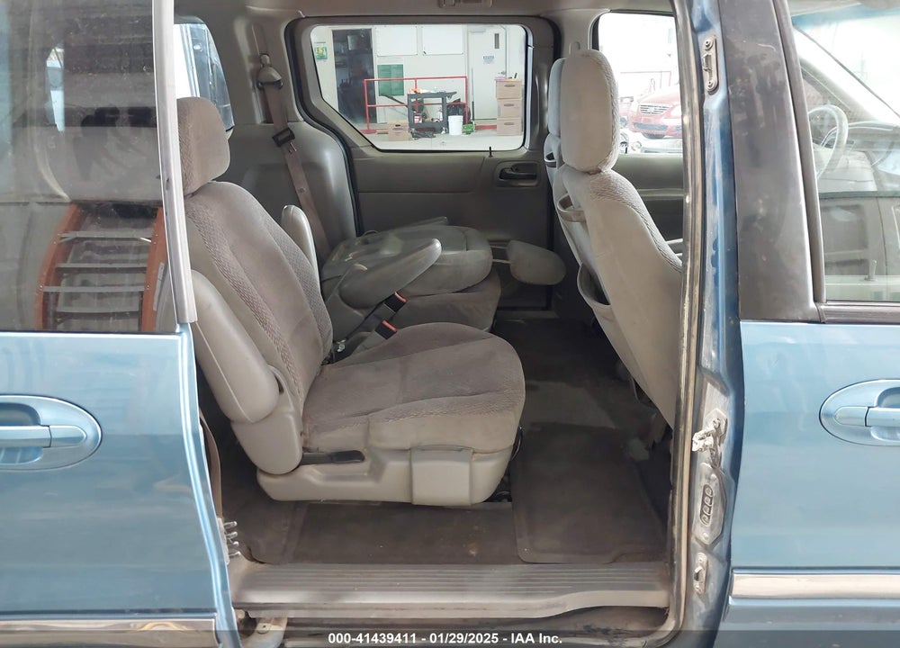 2001 FORD WINDSTAR SE VIN: 2FMZA52401BA11481