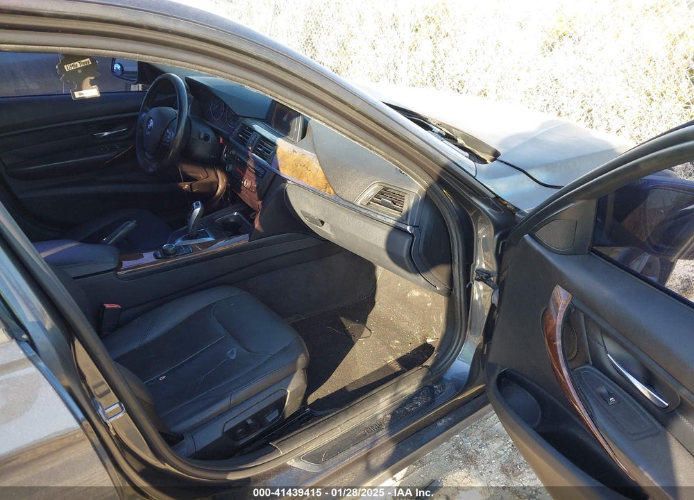 2013 BMW 328I VIN: WBA3A5G56DNP20868