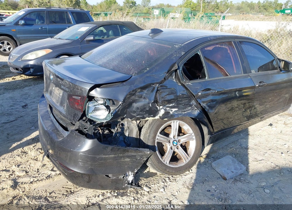 2013 BMW 328I VIN: WBA3A5G56DNP20868