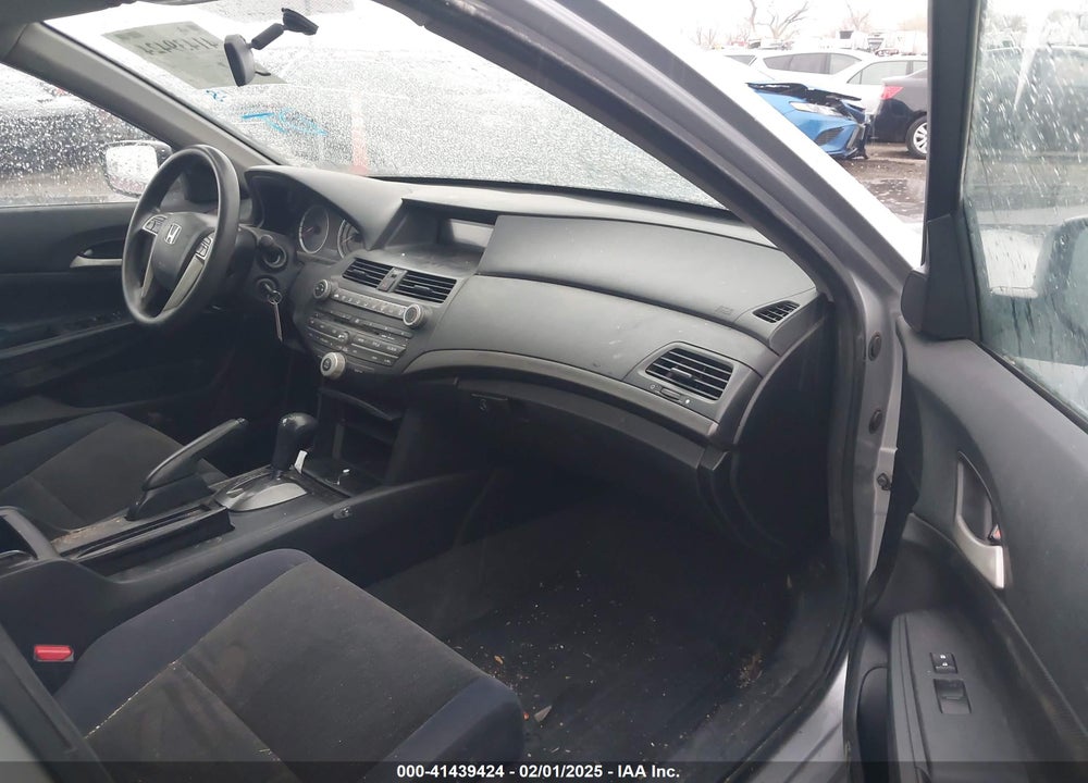 2010 HONDA ACCORD VIN: 1HGCP2F30AA038542