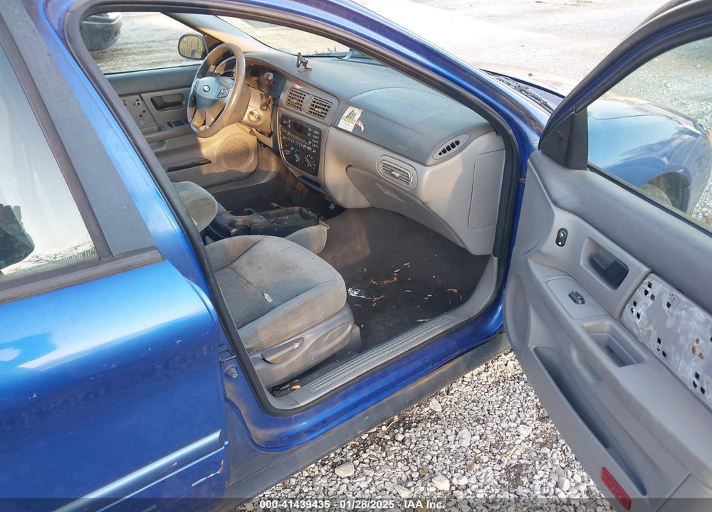 2003 FORD TAURUS SE VIN: 1FAFP53U43G231938