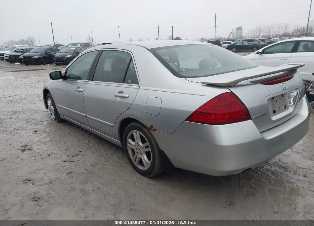 2007 HONDA ACCORD VIN: JHMCM56377C010144