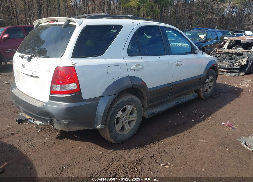 2003 KIA SORENTO EX/LX VIN: KNDJD733135031093