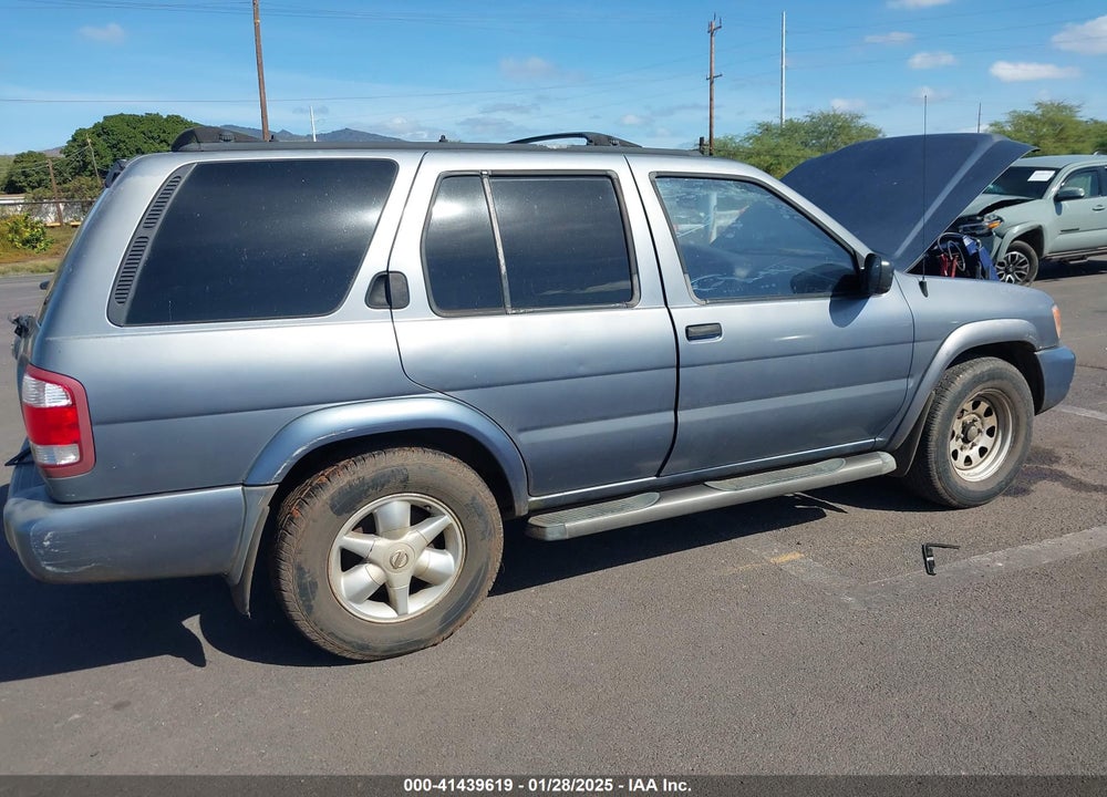 2002 NISSAN PATHFINDER SE VIN: JN8DR09X52W664483