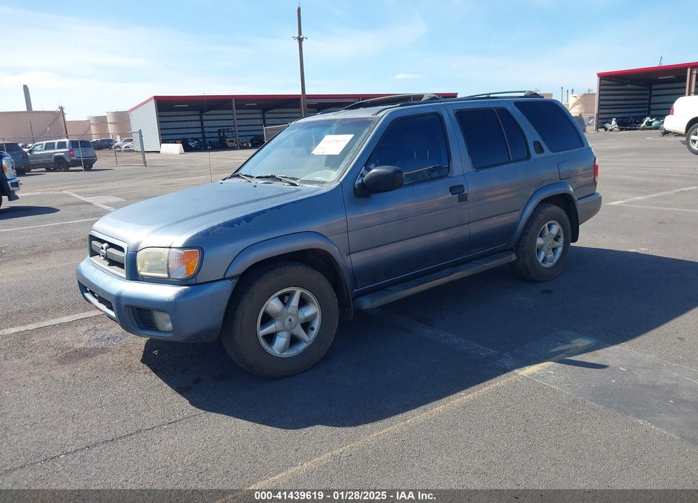 2002 NISSAN PATHFINDER SE VIN: JN8DR09X52W664483