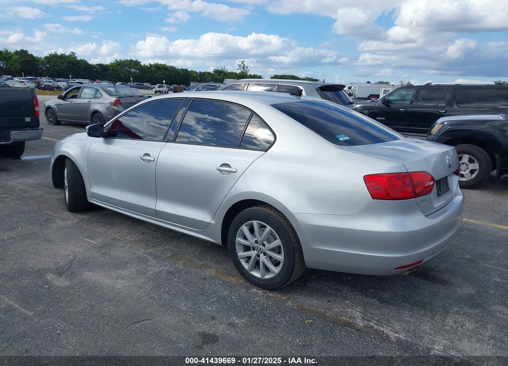 2012 VOLKSWAGEN JETTA VIN: 3VWDP7AJ5CM348310