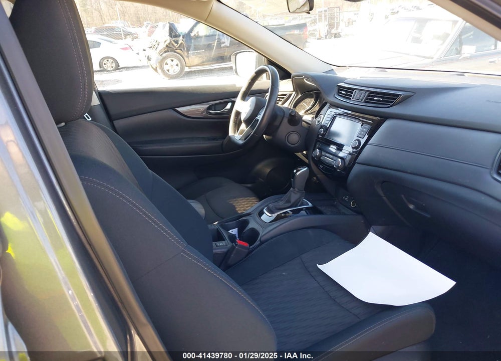 2019 NISSAN ROGUE SV VIN: 5N1AT2MV6KC771671