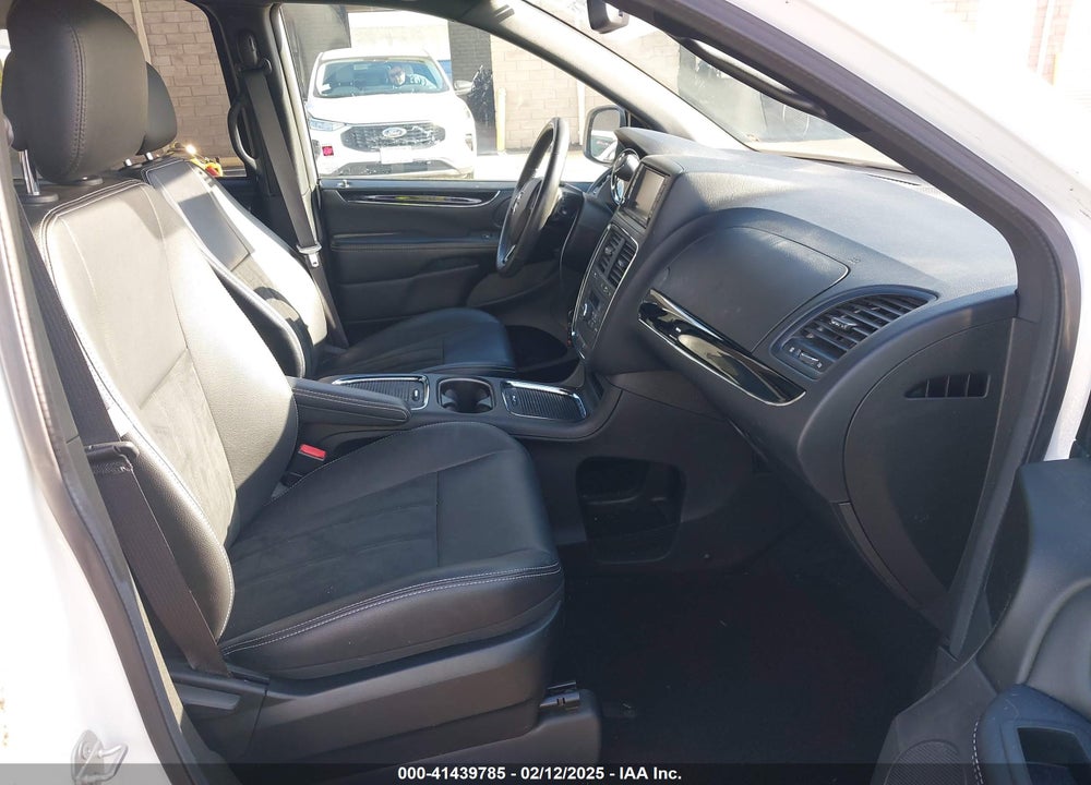 2019 DODGE GRAND CARAVAN SXT VIN: 2C4RDGCGXKR606069