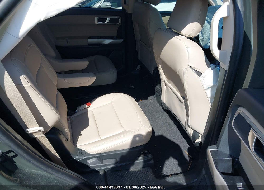 2023 FORD EXPLORER VIN: 1FMSK7DH0PGA99105