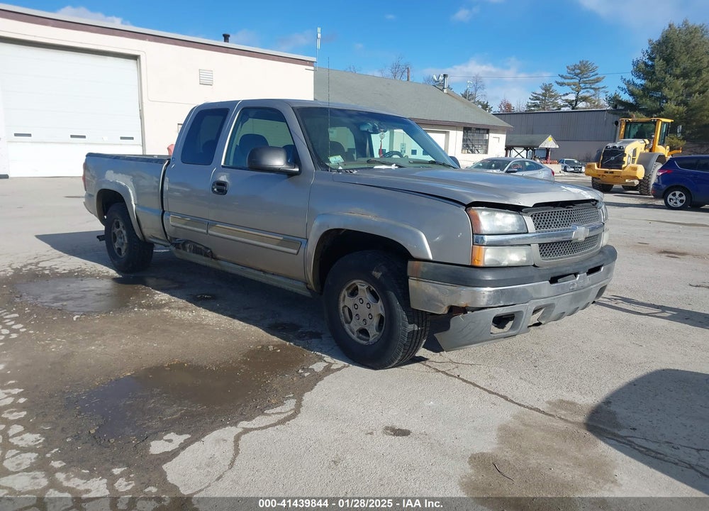 2003 CHEVROLET SILVERADO 1500 LS VIN: 2GCEK19V231240843