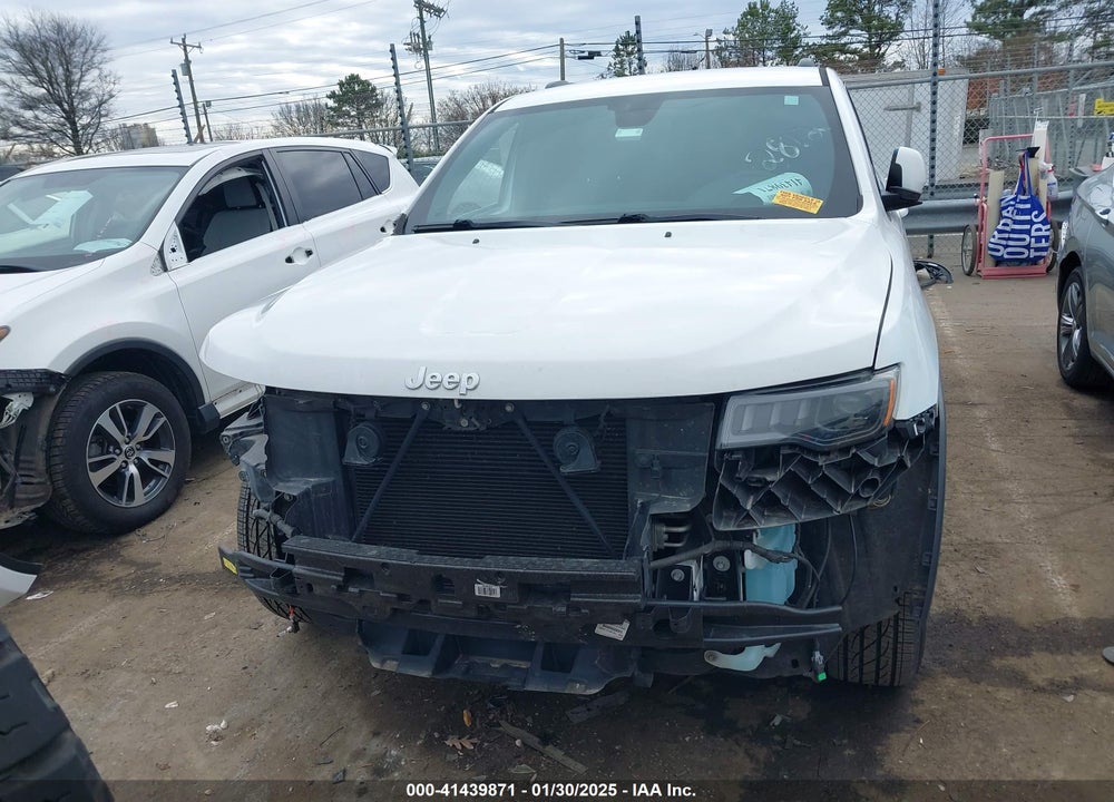 2018 JEEP GRAND CHEROKEE LAREDO 4X2 VIN: 1C4RJEAG2JC402812