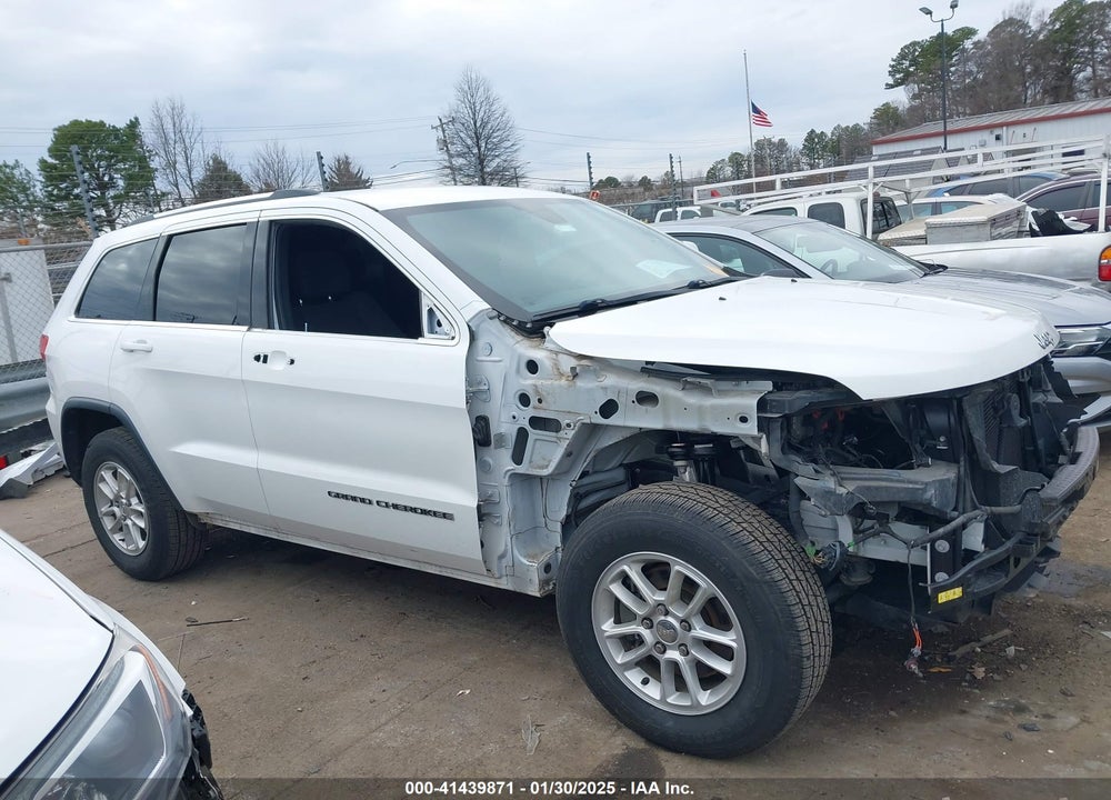 2018 JEEP GRAND CHEROKEE LAREDO 4X2 VIN: 1C4RJEAG2JC402812