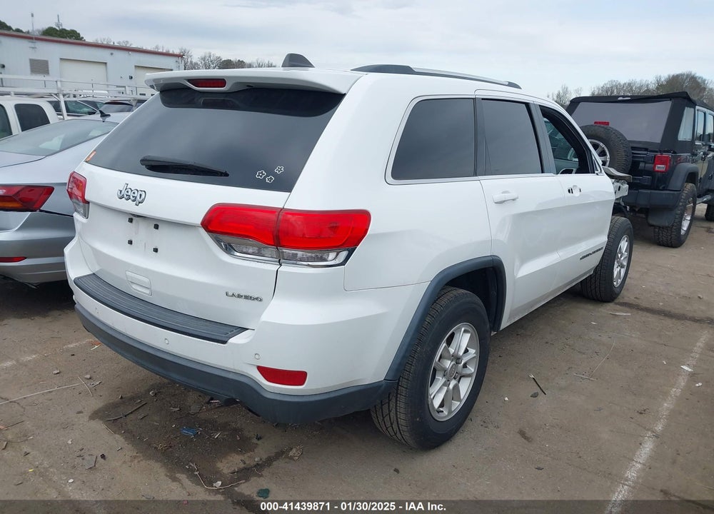 2018 JEEP GRAND CHEROKEE LAREDO 4X2 VIN: 1C4RJEAG2JC402812