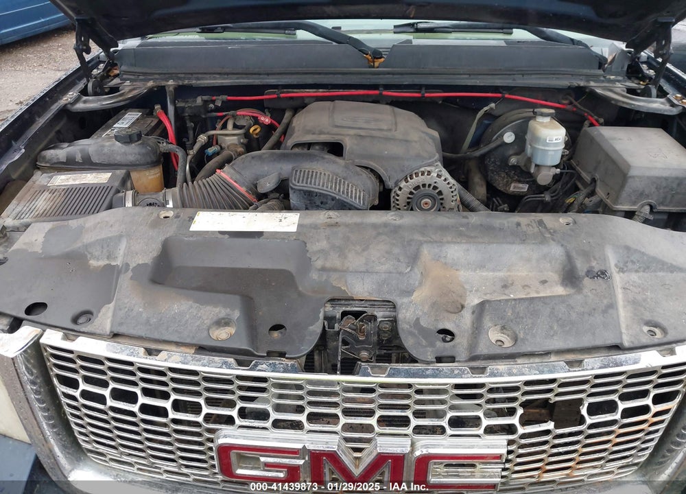 2008 GMC SIERRA 1500 SLE1 VIN: 2GTEC13J981221636