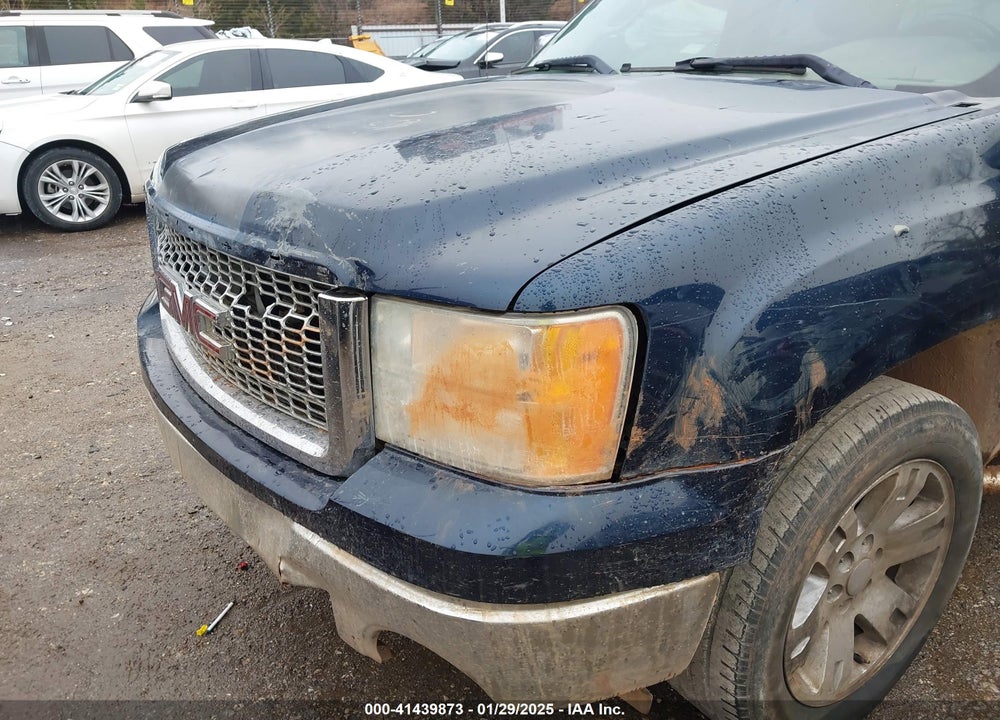 2008 GMC SIERRA 1500 SLE1 VIN: 2GTEC13J981221636