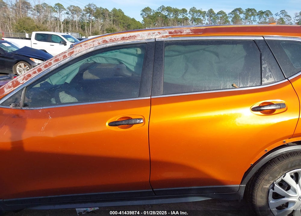 2017 NISSAN ROGUE S VIN: JN8AT2MT1HW144181
