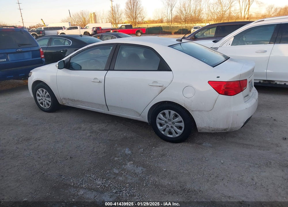 2010 KIA FORTE EX VIN: KNAFU4A26A5234621