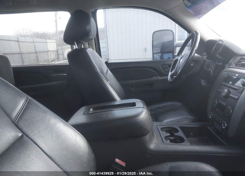 2013 CHEVROLET SILVERADO 3500HD LTZ VIN: 1GC4K1EG8DF156510