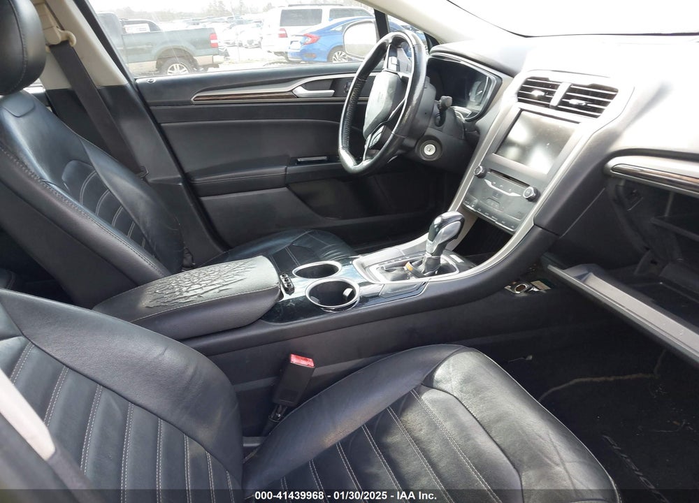 2013 FORD FUSION VIN: 3FA6P0H94DR152853