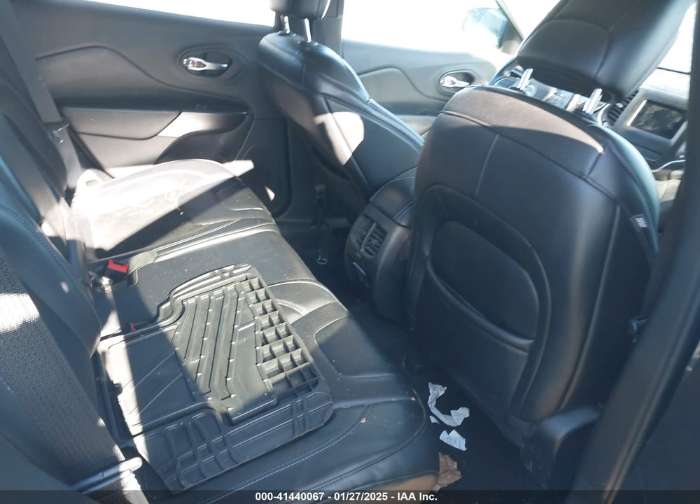 2019 JEEP CHEROKEE VIN: 1C4PJMLB5KD431624