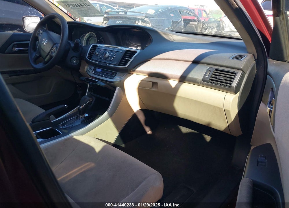 2013 HONDA ACCORD VIN: 1HGCR2F39DA045374