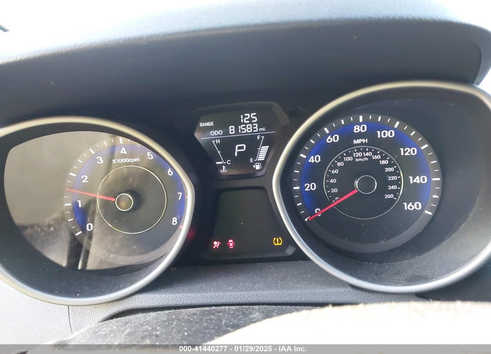 2011 HYUNDAI ELANTRA VIN: KMHDH4AE2BU123866