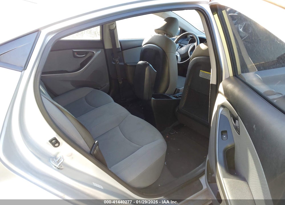 2011 HYUNDAI ELANTRA VIN: KMHDH4AE2BU123866