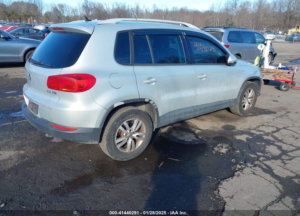 2012 VOLKSWAGEN TIGUAN LE VIN: WVGAV7AX0CW543047