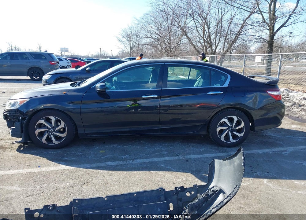 2016 HONDA ACCORD VIN: 1HGCR2F72GA048642