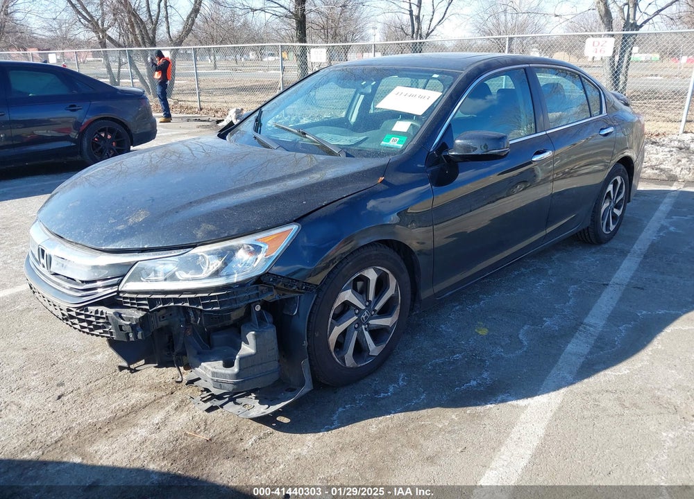 2016 HONDA ACCORD VIN: 1HGCR2F72GA048642