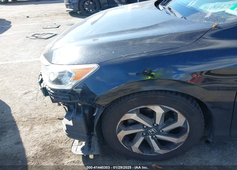 2016 HONDA ACCORD VIN: 1HGCR2F72GA048642