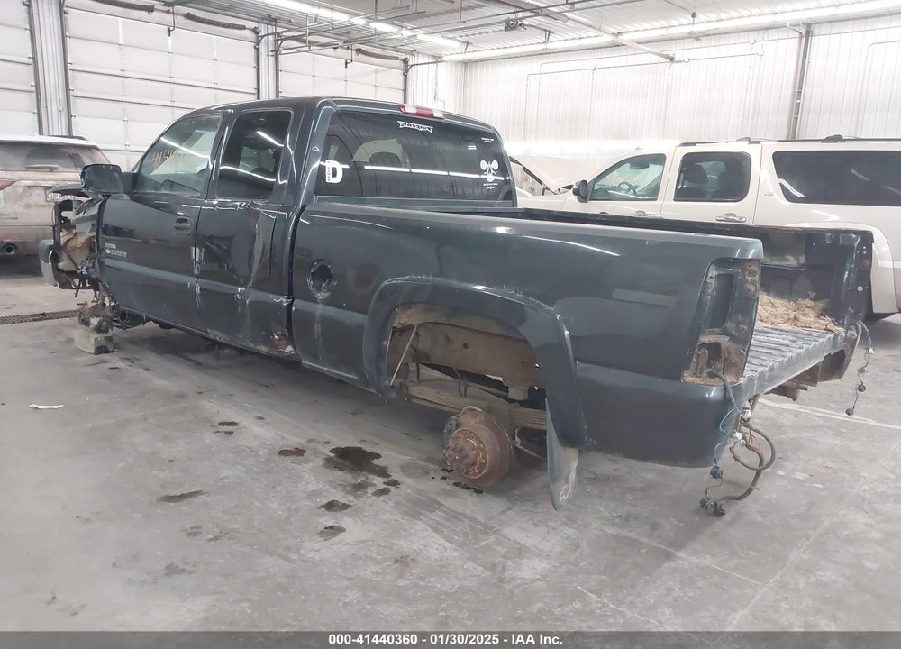 2003 CHEVROLET SILVERADO 2500HD LS VIN: 1GCHK29123E145682