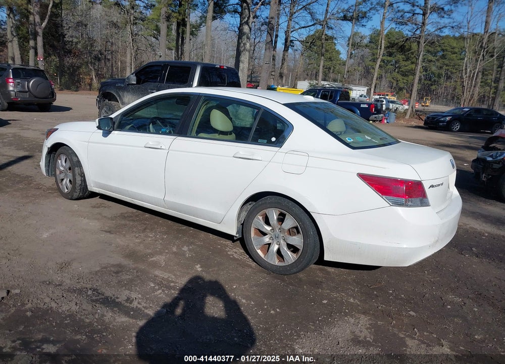 2009 HONDA ACCORD VIN: 1HGCP26809A026771