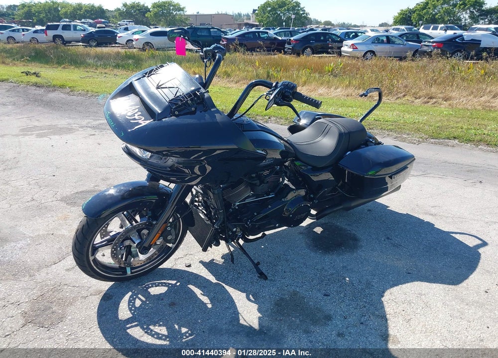 2024 HARLEY-DAVIDSON FLTRX VIN: 1HD1KH716RB660281