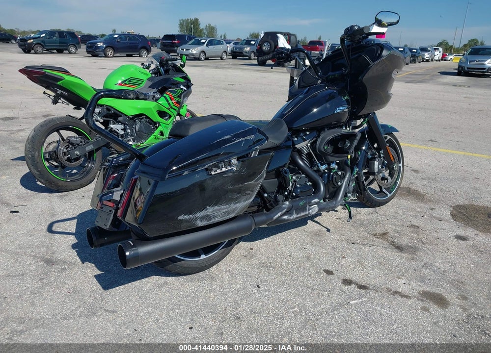 2024 HARLEY-DAVIDSON FLTRX VIN: 1HD1KH716RB660281