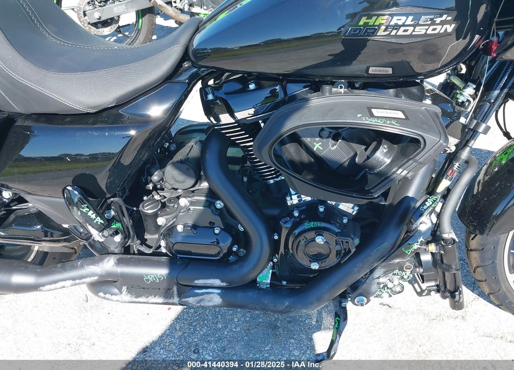 2024 HARLEY-DAVIDSON FLTRX VIN: 1HD1KH716RB660281