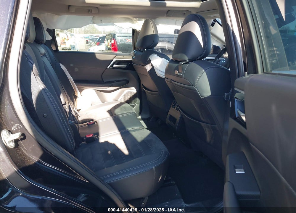 2023 MITSUBISHI OUTLANDER SE 2.5 2WD/SE BLACK EDITION 2WD/SE SPECIAL EDITION 2WD VIN: JA4J3UA88PZ048353