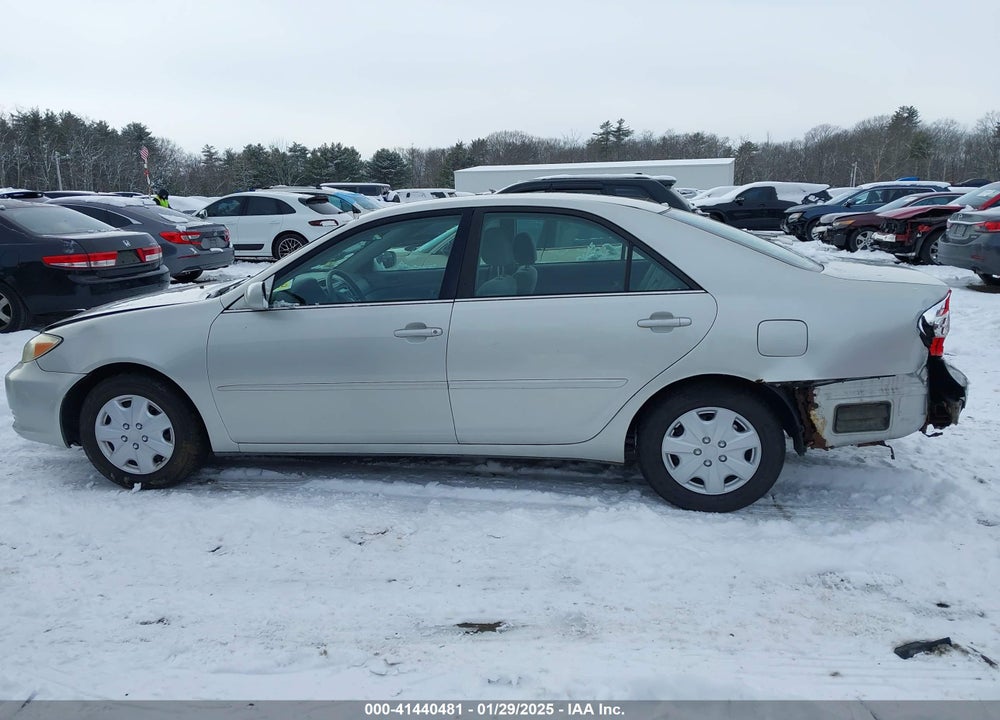 2004 TOYOTA CAMRY LE VIN: 4T1BE32K34U935386