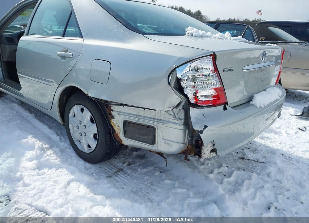 2004 TOYOTA CAMRY LE VIN: 4T1BE32K34U935386