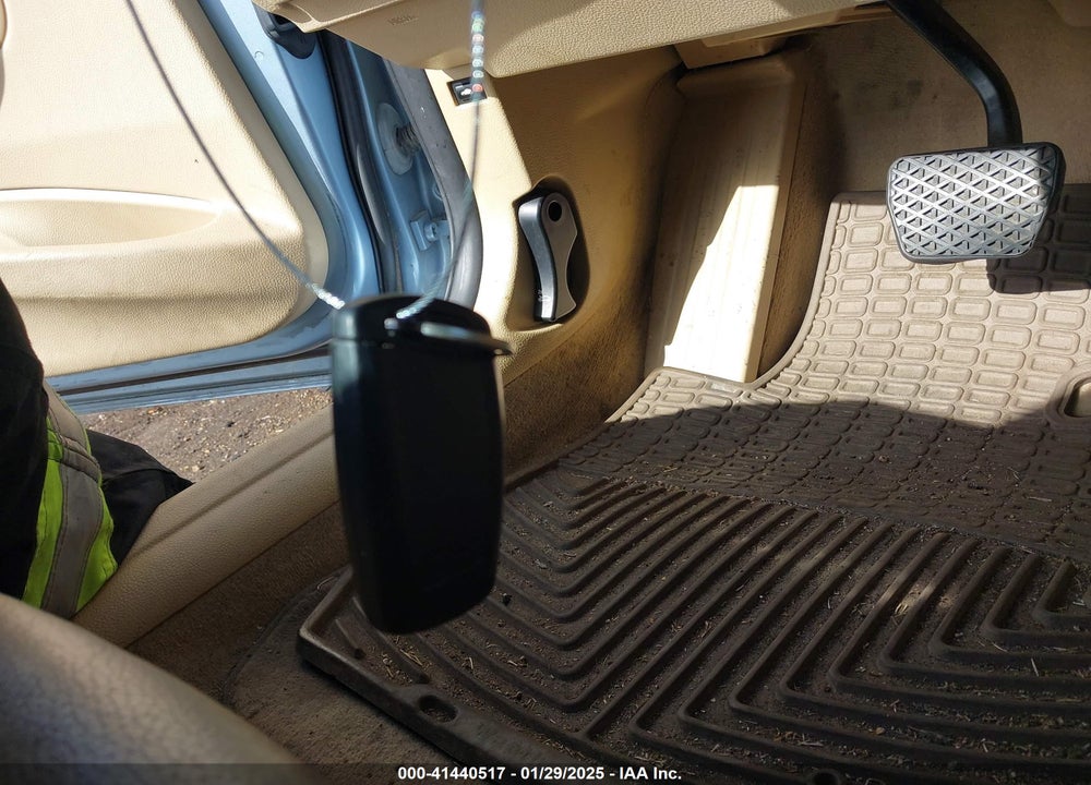 2013 BMW 328I VIN: WBA3C1C57DF440895