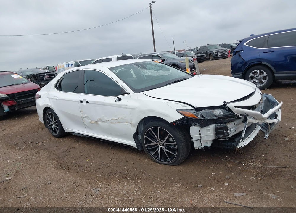 2021 TOYOTA CAMRY VIN: 4T1G11AK9MU481457