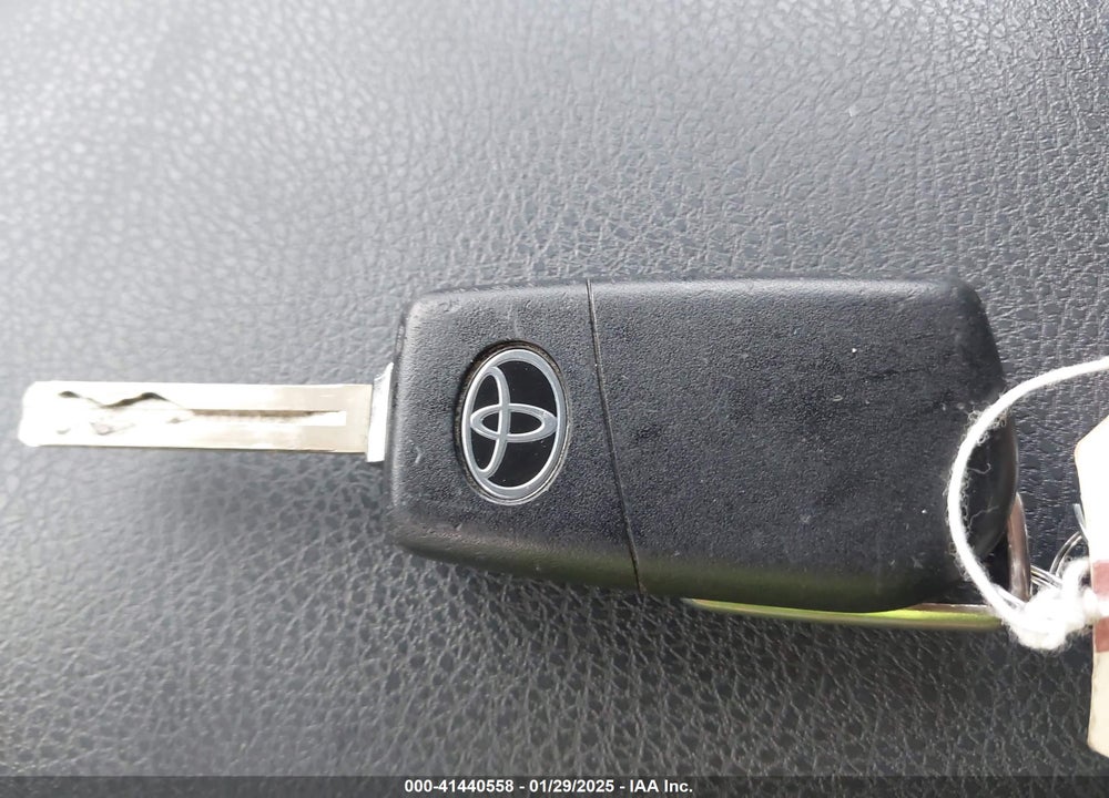 2021 TOYOTA CAMRY VIN: 4T1G11AK9MU481457