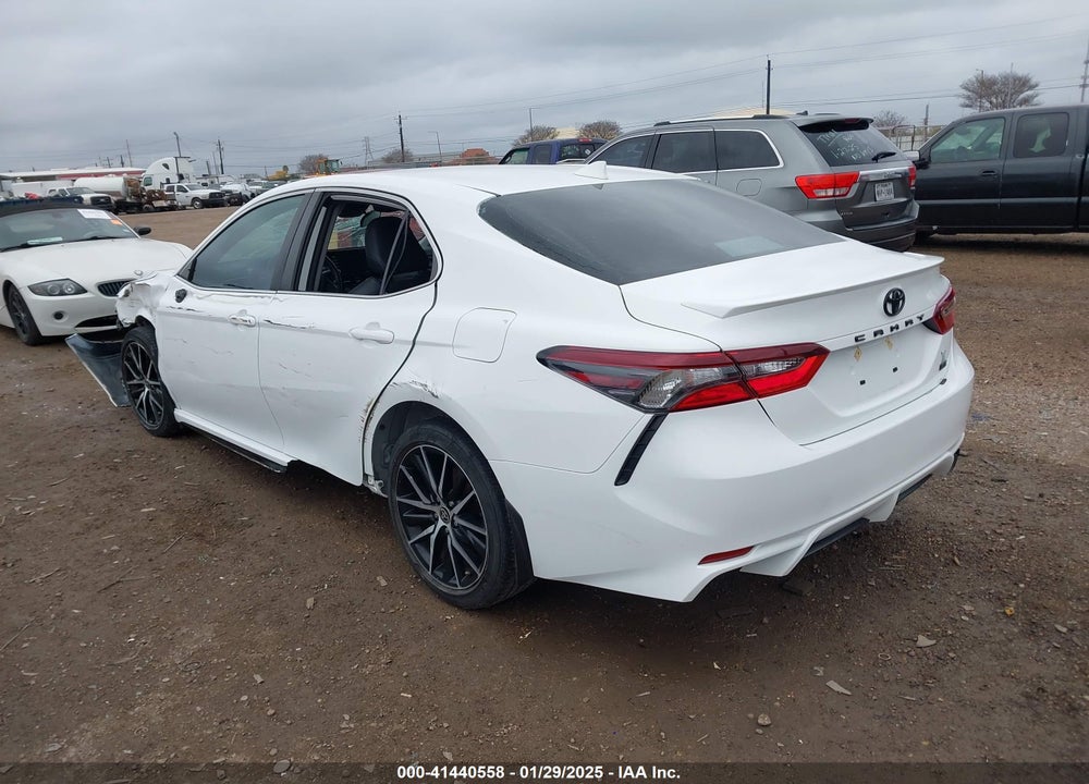 2021 TOYOTA CAMRY VIN: 4T1G11AK9MU481457