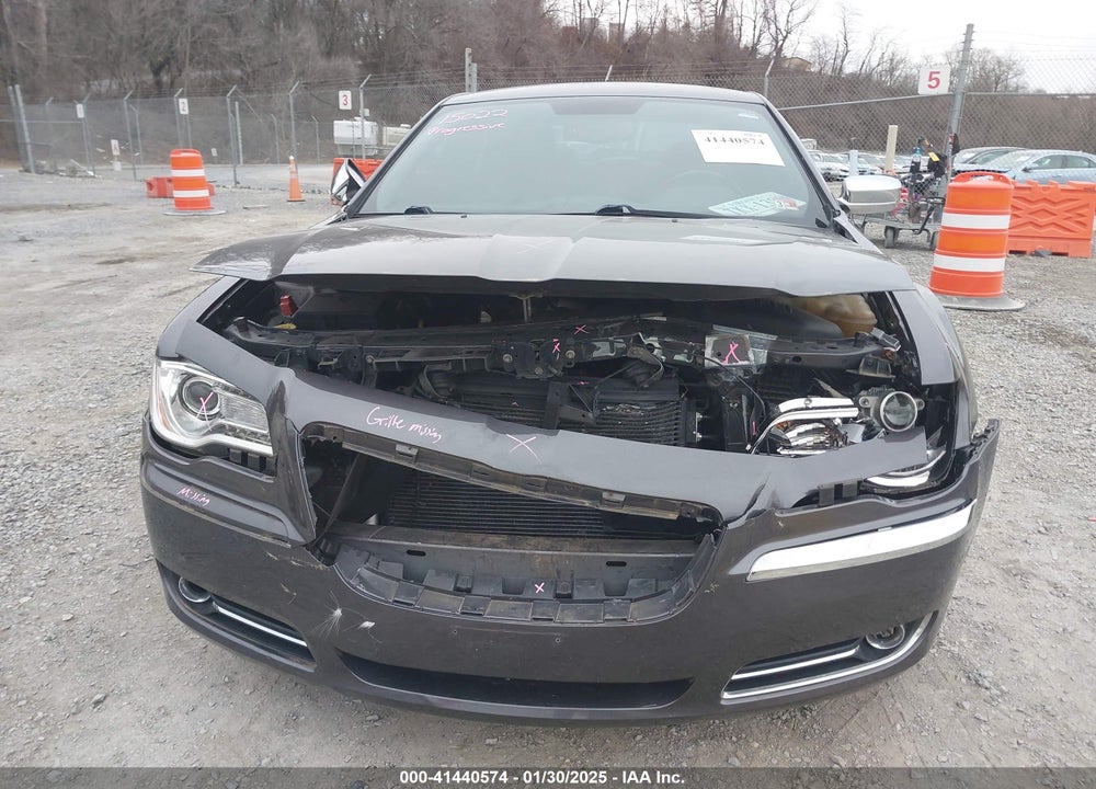 2013 CHRYSLER 300C AWD VIN: 2C3CCAKT3DH543205