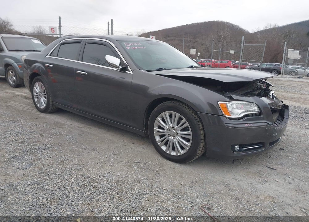 2013 CHRYSLER 300C AWD VIN: 2C3CCAKT3DH543205