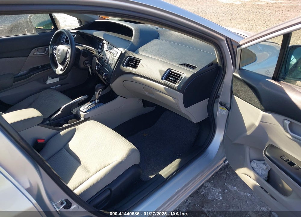 2015 HONDA CIVIC VIN: 19XFB2F50FE070990
